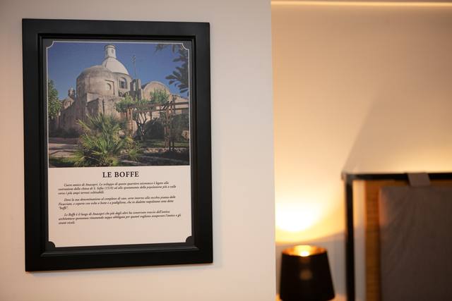 Boffe Room: framed story of Le Boffe
